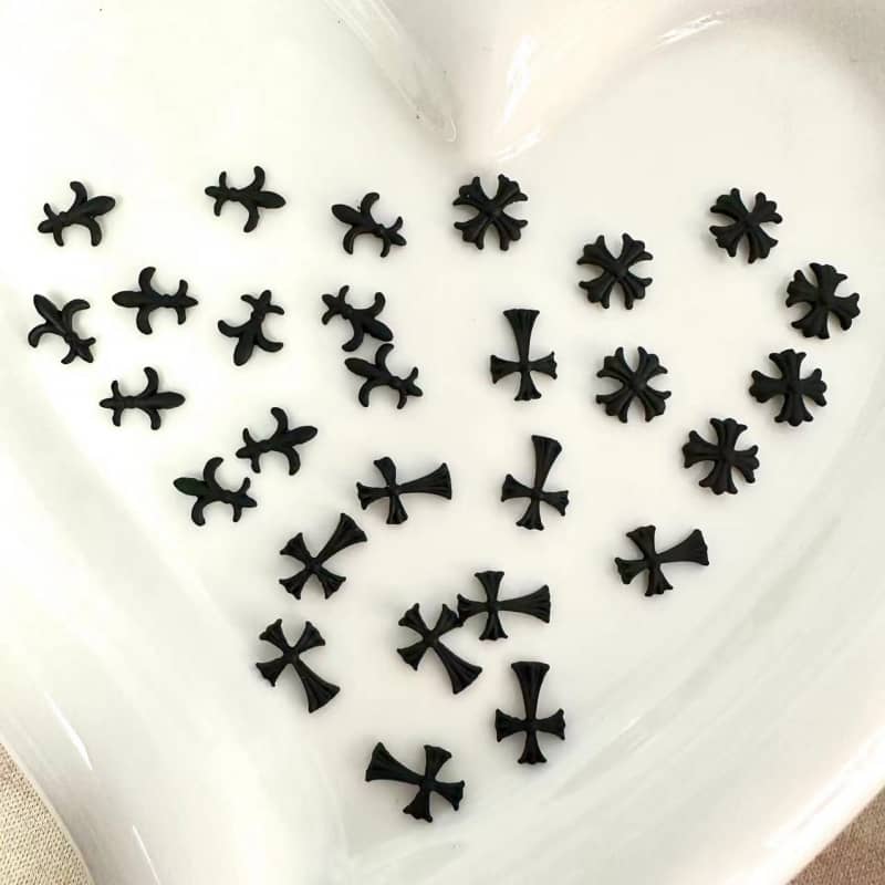 Macaron Kuro Heart Nail Parts