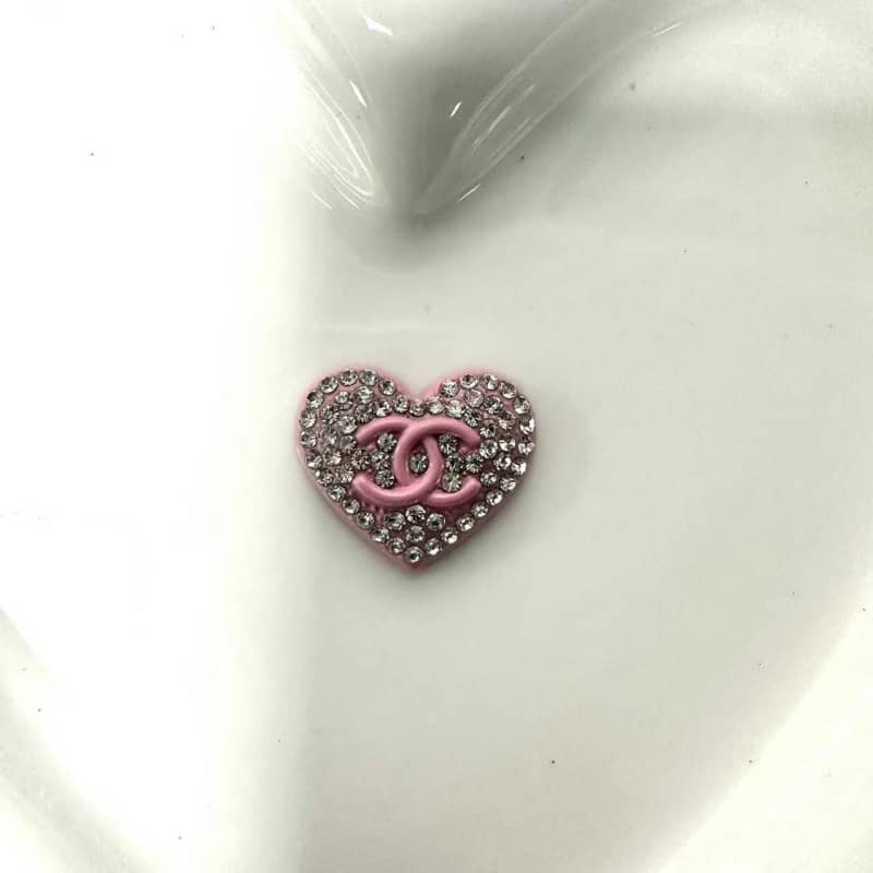 CC Diamond Cabochon / Slow Delivery