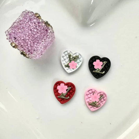 Heart-shaped paint LL--VV--Nail art 12MM/Slow shipping