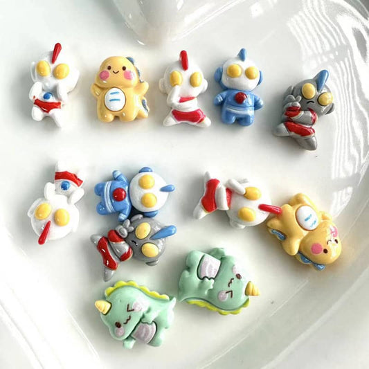 ウルトラマンデコパーツ小Diy奥特曼12PCS