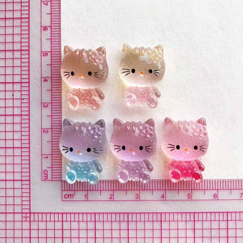 立体kittyキティデコパーツ１０ＰＣＳ